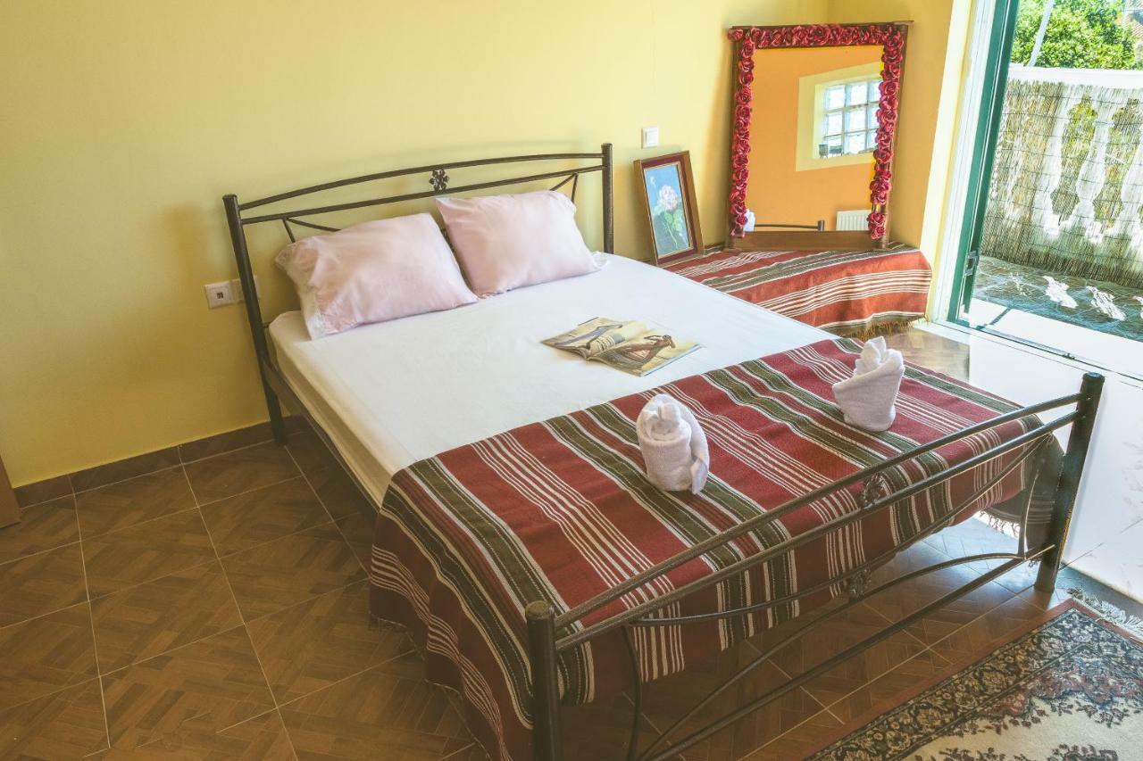 Modern Flat With Beautiful Views In South Of Corfu Daire Lefkimmi  Dış mekan fotoğraf