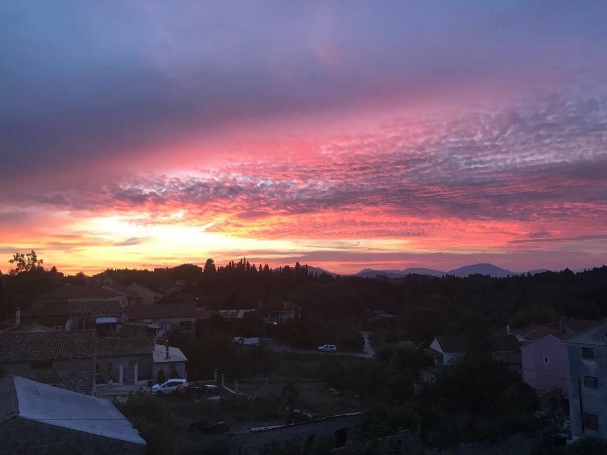 Modern Flat With Beautiful Views In South Of Corfu Daire Lefkimmi  Dış mekan fotoğraf